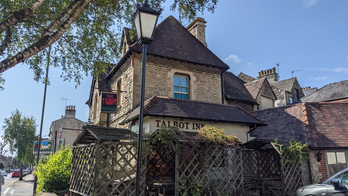 THE TALBOT INN - Updated 2025 Prices & B&B Reviews (Cirencester, England)