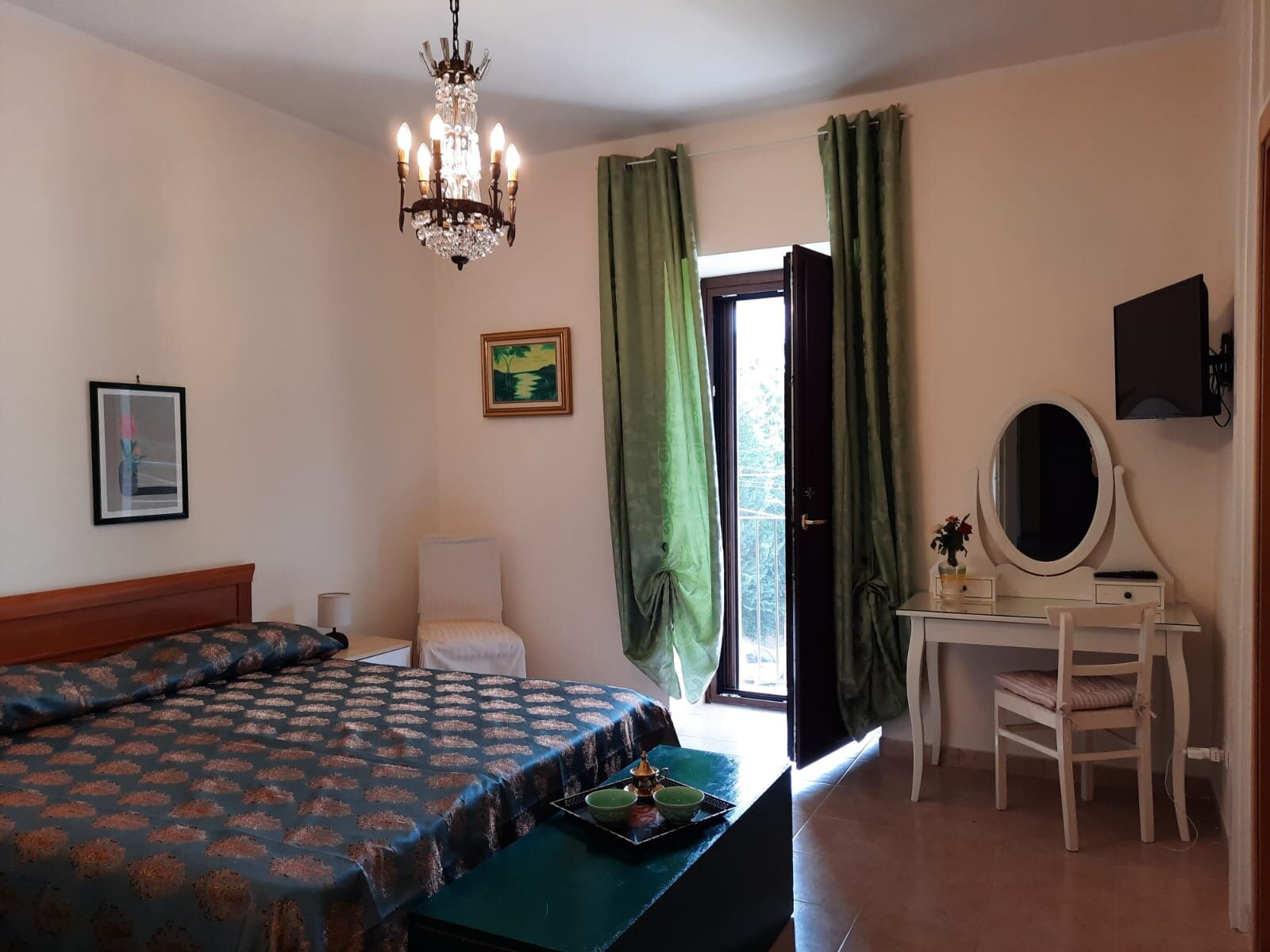 B&B SANTO STEFANO (Campobasso, Italia): Opiniones Y Precios