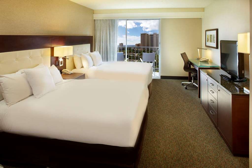 Hotel photo 12 of DoubleTree by Hilton Hotel Alana - Waikiki Beach.