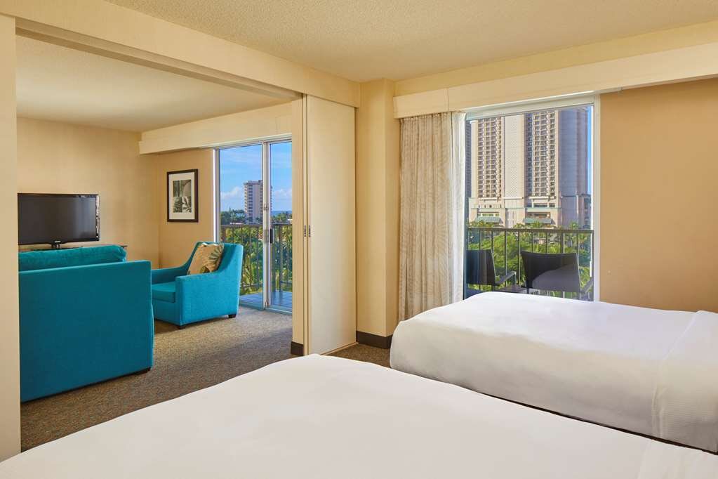 Hotel photo 11 of DoubleTree by Hilton Hotel Alana - Waikiki Beach.