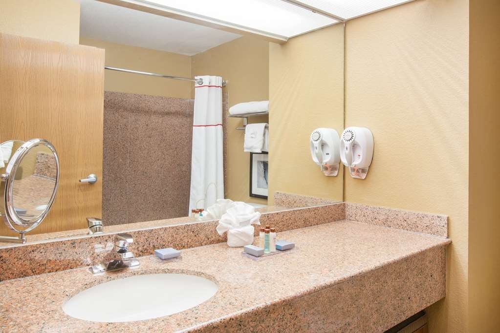 Hotel photo 18 of Hawthorn Suites by Wyndham Corpus Christi.