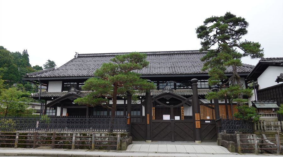 高山市政記念館