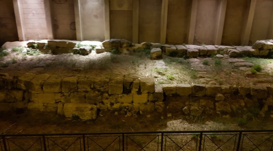 Mura greche sul sul lungomare Falcomatà 