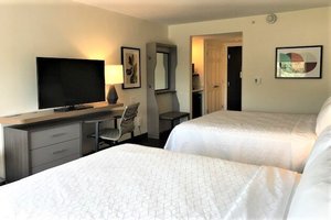 Room & Suite