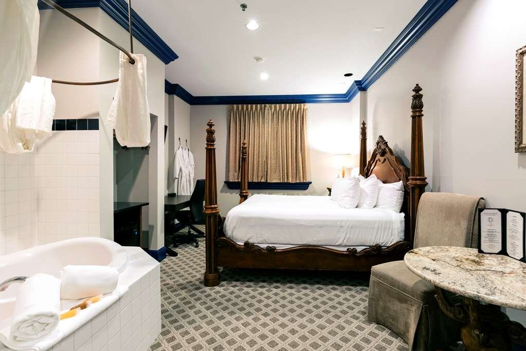 Hotel photo 47 of Chateau Avalon, Ascend Hotel Collection.