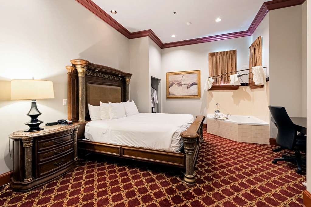 Hotel photo 41 of Chateau Avalon, Ascend Hotel Collection.