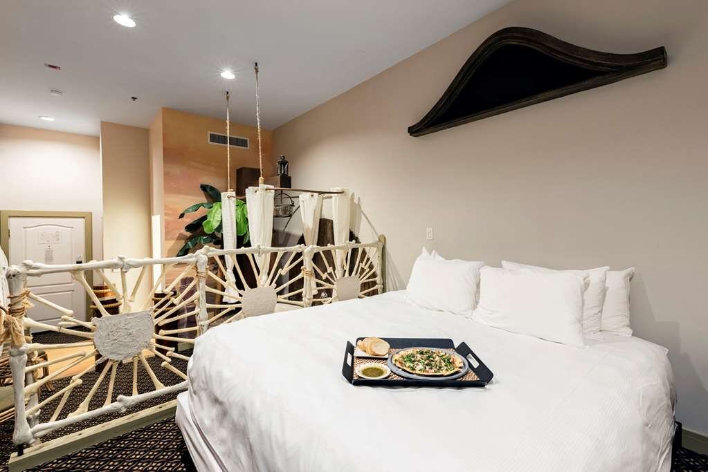 Hotel photo 67 of Chateau Avalon, Ascend Hotel Collection.