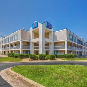 Motel Raleigh North exterior