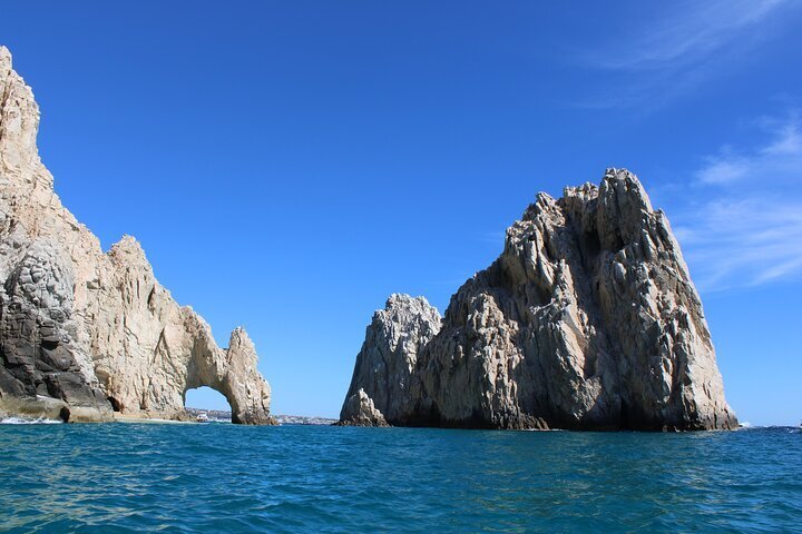 2024 Shared Tour to the Arch of Cabo San Lucas