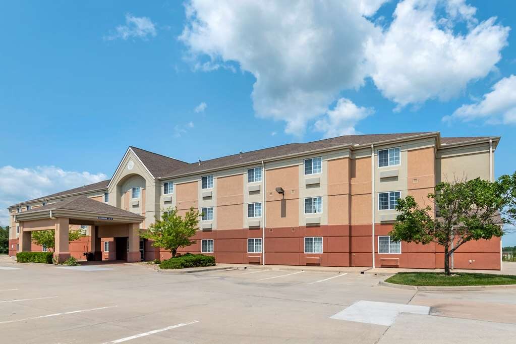 Hotel photo 20 of Mainstay Suites.