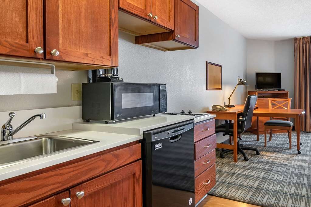 Hotel photo 16 of Mainstay Suites.