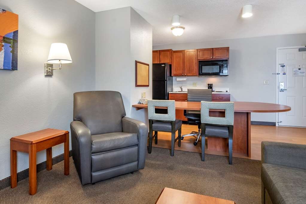 Hotel photo 19 of Mainstay Suites.