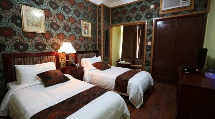 Twin Room 