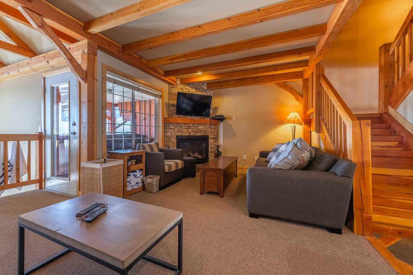 BLACK BEAR LODGE (BIG WHITE, CANADÁ): 6 fotos e avaliações - Tripadvisor