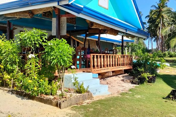 THE 10 BEST Restaurants in Siargao Island - Updated September 2024 ...