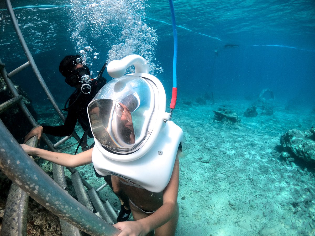 blue water sea trek helmet diving and snorkel cozumel