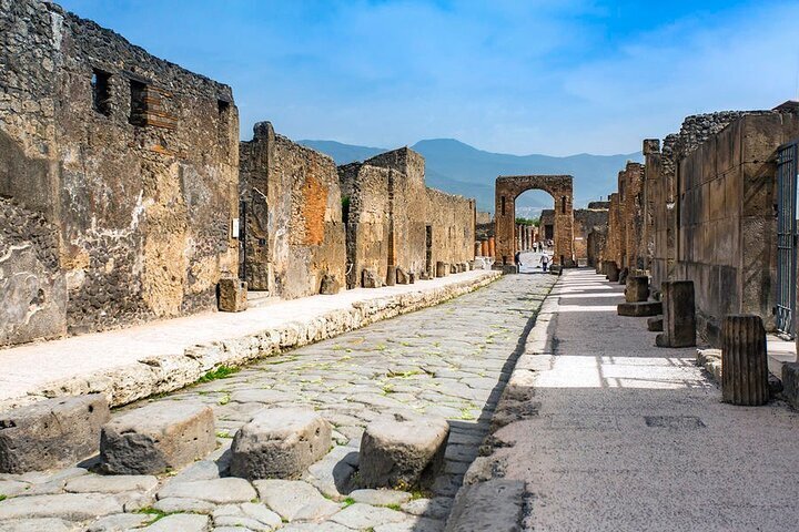 2024 Pompeii Self-Guided Tour with Skip-the-Line Ticket