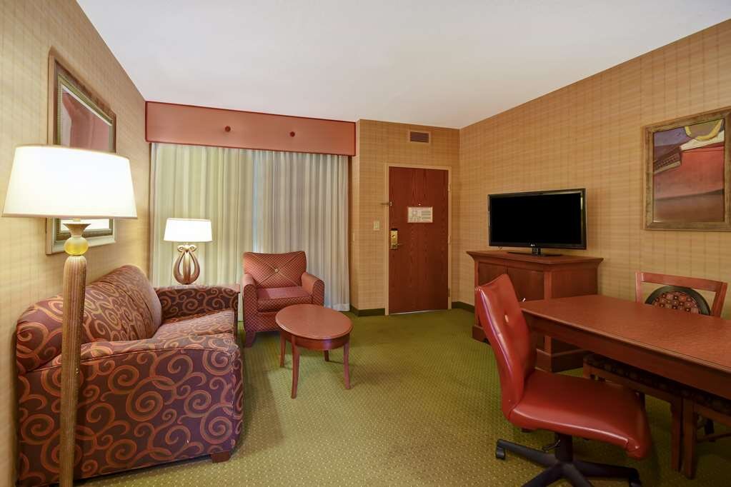 Hotel photo 79 of Embassy Suites by Hilton Hot Springs Hotel & Spa.