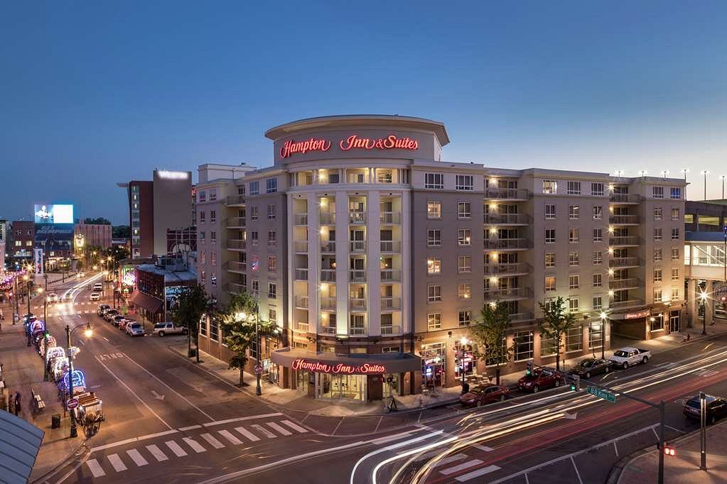 Hampton Inn &amp; Suites Memphis-Beale Street, hotell i Memphis