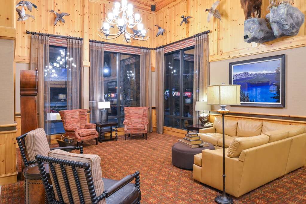 Hotel photo 27 of Best Western Plus Olympic Inn.