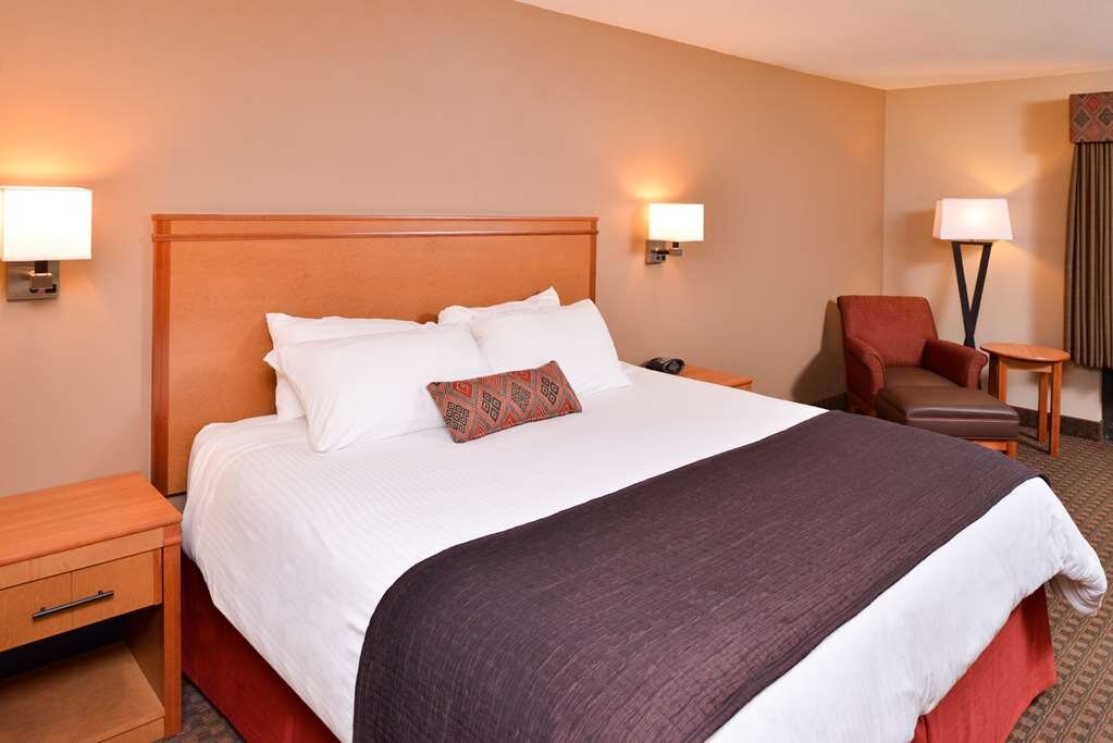 Hotel photo 21 of Best Western Plus Olympic Inn.