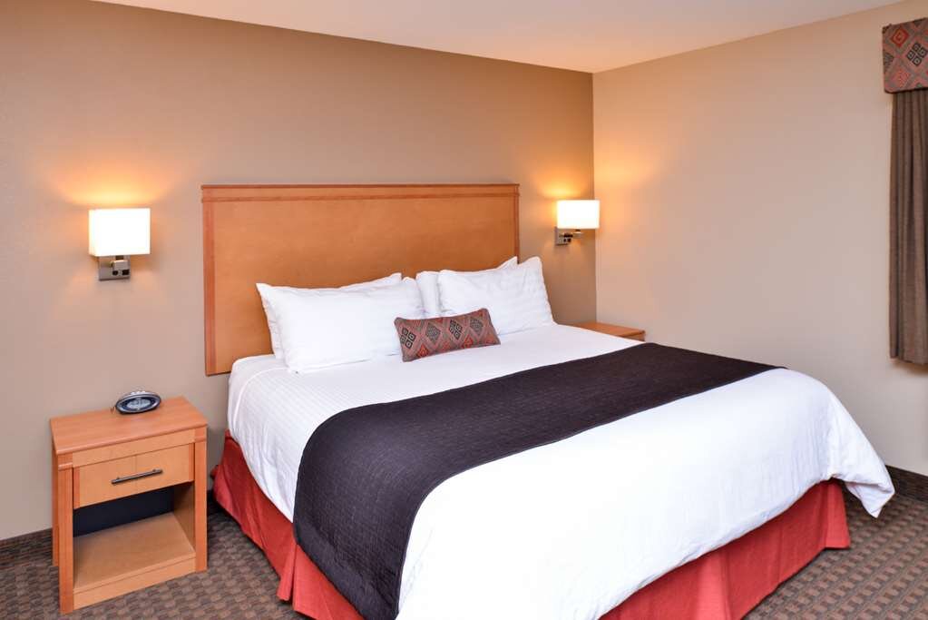 Hotel photo 15 of Best Western Plus Olympic Inn.