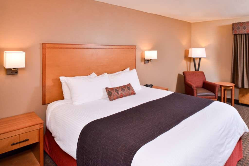 Hotel photo 34 of Best Western Plus Olympic Inn.