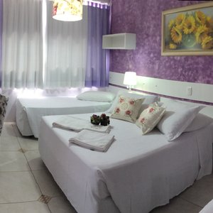 Apto Quádruplo Luxo casal e dois solteiros