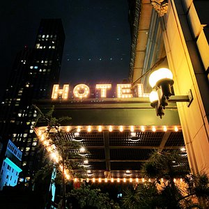 Neon Sign – Foto de The Empire Hotel, Nova York - Tripadvisor