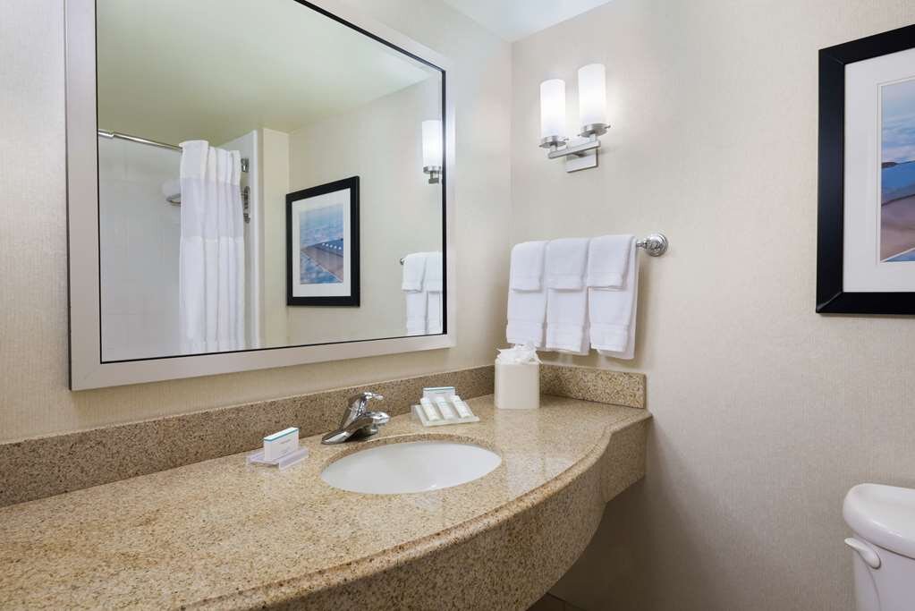 Hotel photo 2 of Hilton Garden Inn Tampa Airport Westshore.