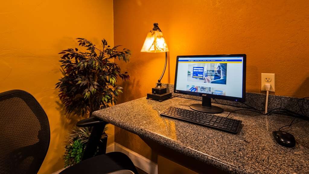 BEST WESTERN EL GRANDE INN $152 ($̶1̶7̶2̶) - Updated 2023 Prices