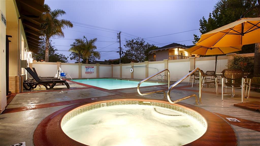 BEST WESTERN PLUS CAPITOLA BY THE SEA INN SUITES 144 1 5 5