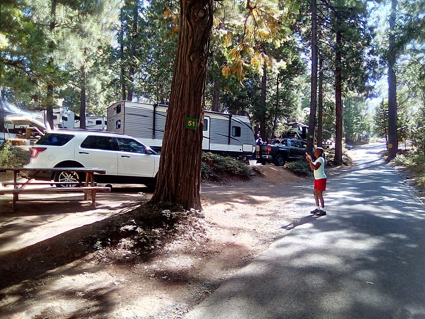 GHOST MOUNTAIN RANCH RV RESORT (Pollock Pines, CA) opiniones y fotos