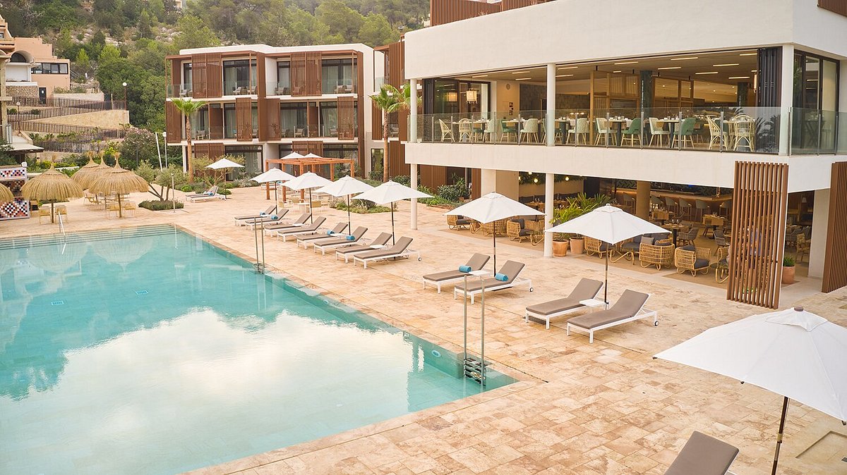 ‪Siau Ibiza Hotel‬، فندق في بورت دي سانت ميغيل