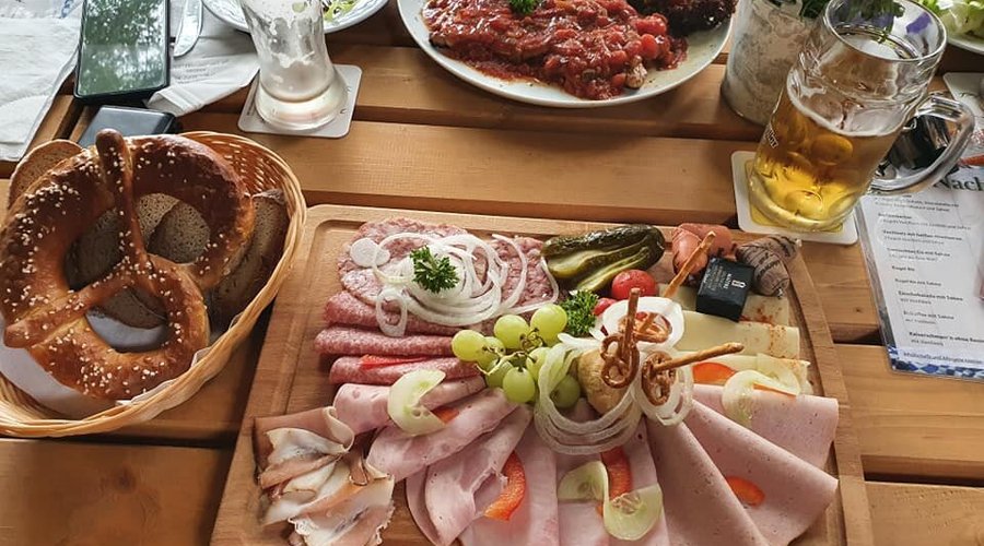 Bayrische Brotzeitteller