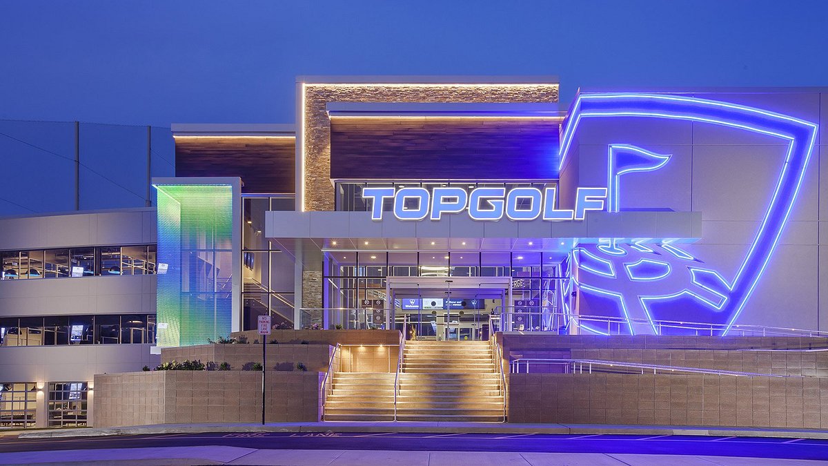 They have a pool too!!! - Picture of Topgolf, Las Vegas - Tripadvisor