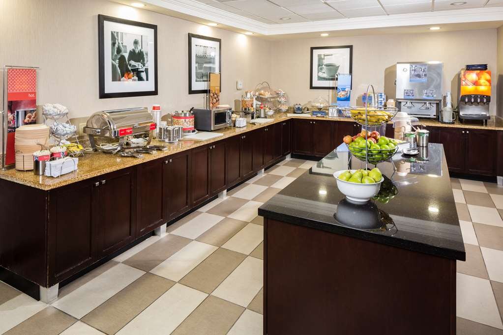 Hotel photo 37 of Hampton Inn & Suites Las Vegas South.