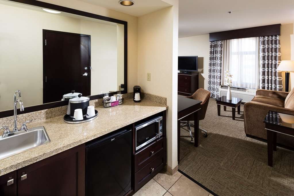 Hotel photo 38 of Hampton Inn & Suites Las Vegas South.