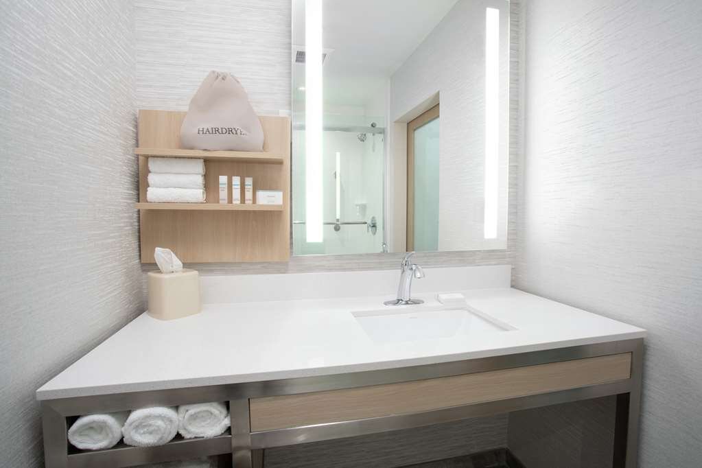 Hotel photo 37 of Hilton Garden Inn Las Vegas City Center.