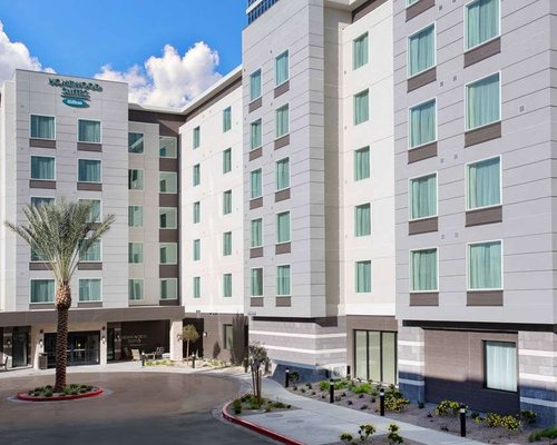The 10 Closest Hotels To The Space Las Vegas - Tripadvisor