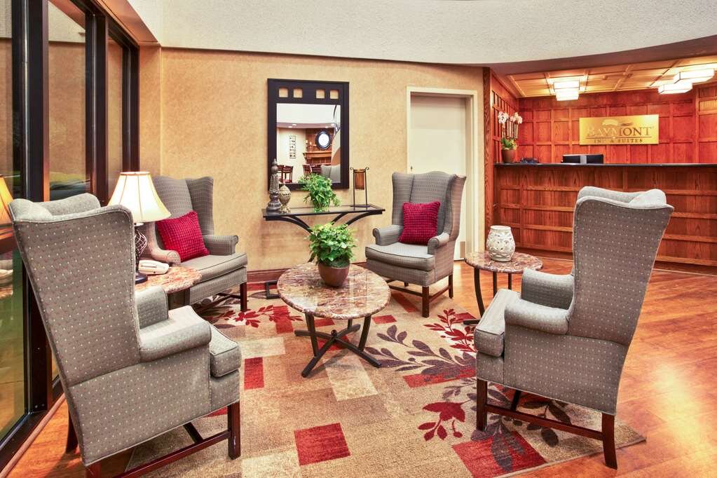 Hotel photo 18 of Baymont by Wyndham Knoxville/Cedar Bluff.