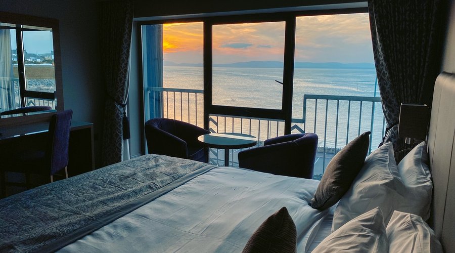Deluxe Seaview Room