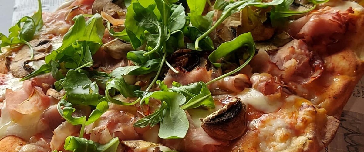 Pinsa porchetta 