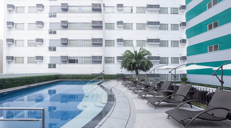 Swimming Pool at Hotel 101 - Manila