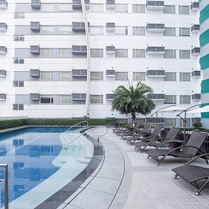 Swimming Pool at Hotel 101 - Manila