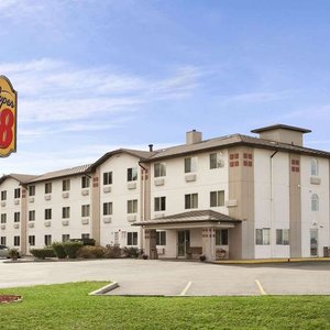 Welcome to the Super 8 Johnstown