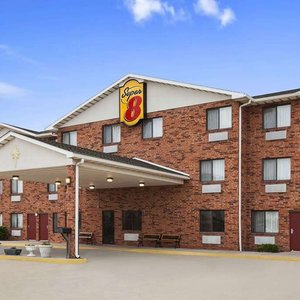 THE 10 BEST Vandalia Hotel Deals (May 2023) - Tripadvisor