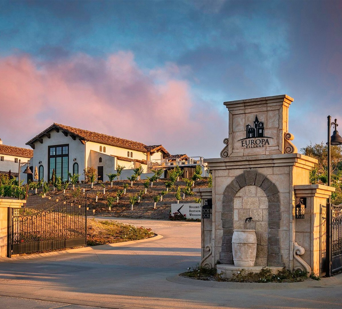 Explore Three Great Winery Resorts