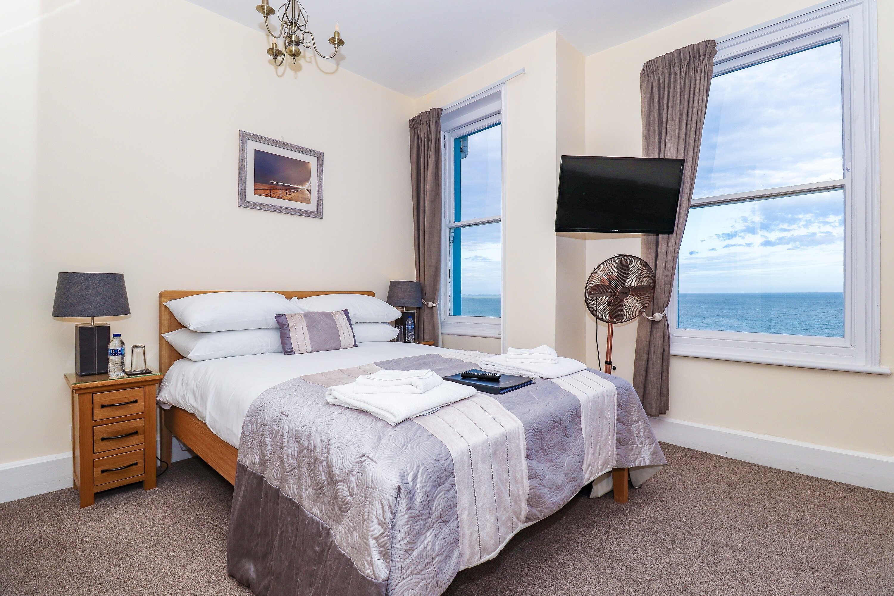 BEACH FRONT GUEST HOUSE B&B (Eastbourne, Inghilterra - East Sussex ...