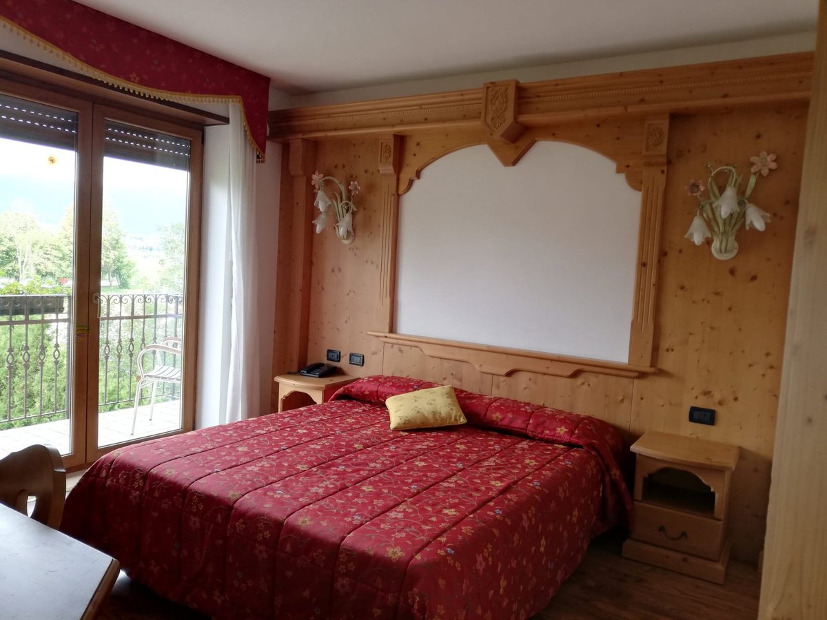 ALBERGO MIRAMONTI DEPENDANCE (AU$159): 2022 Prices & Reviews (Asiago ...